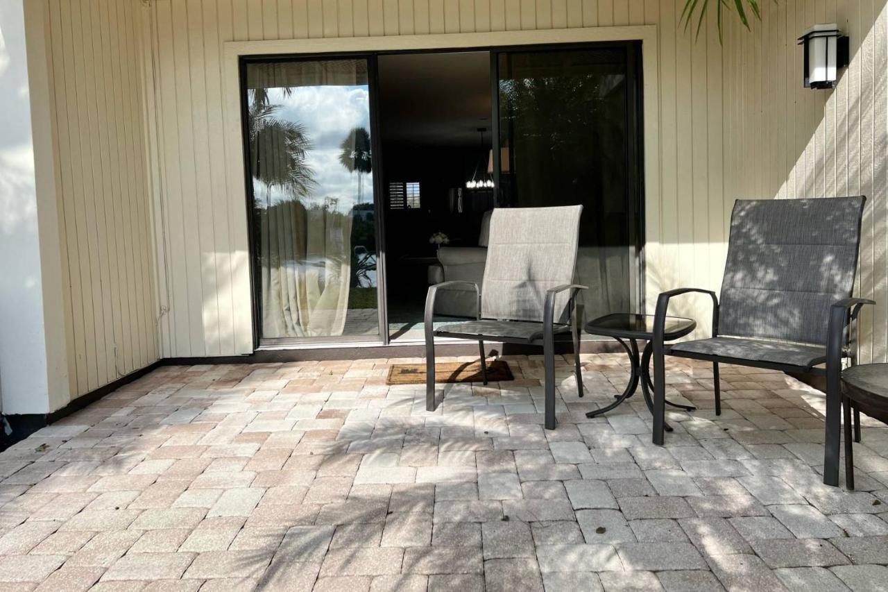 Serene Hideaway Wesley Chapel Exterior foto